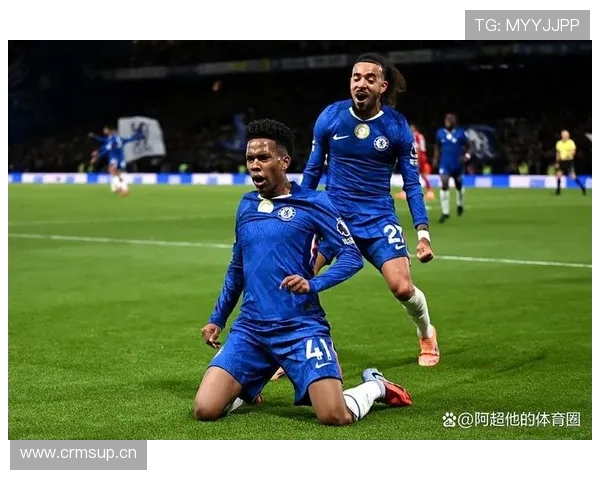 切尔西中场功能重叠,节奏问题已对球队攻防转换造成影响 切尔西中场功能重叠,节奏问题已对球队攻防转换造成影响