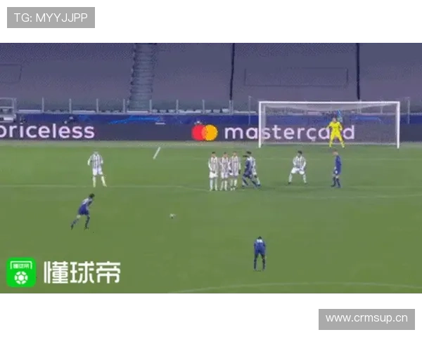 任意球人墙干扰判罚标准解析，裁判到底该怎么判？