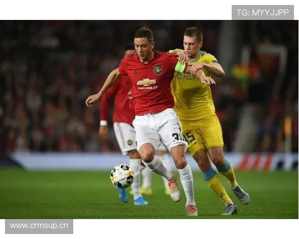 曼联进攻推进阶段断裂，影响前场衔接与得分效率