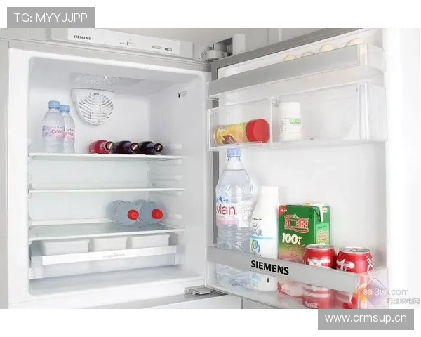 仲满家的冰箱里塞满了能量胶，保质期比他上综艺的热度还长